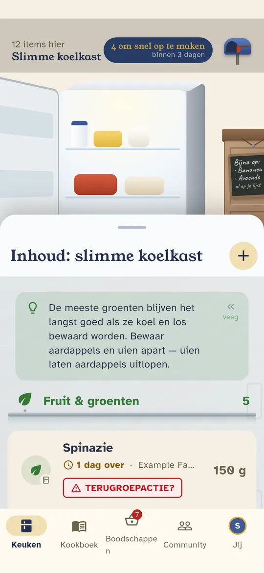 Tik op eentje om hem te openen. Veeg de lijst omhoog voor het volledige scherm.
